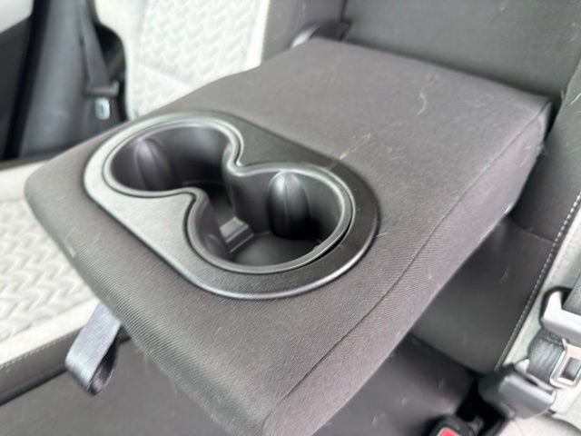 Used 2023 Chevrolet Equinox LT w/ LPO, Floor Liner Package FWD image 15