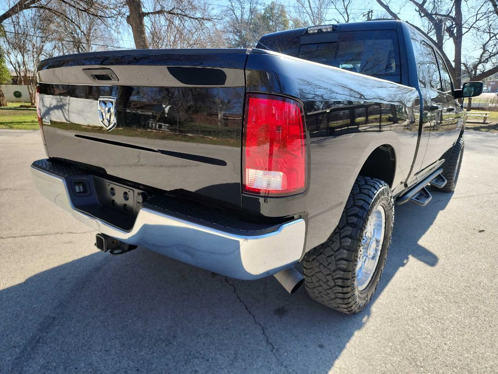 Used 2018 RAM 2500 SLT w/ Luxury Group image 10