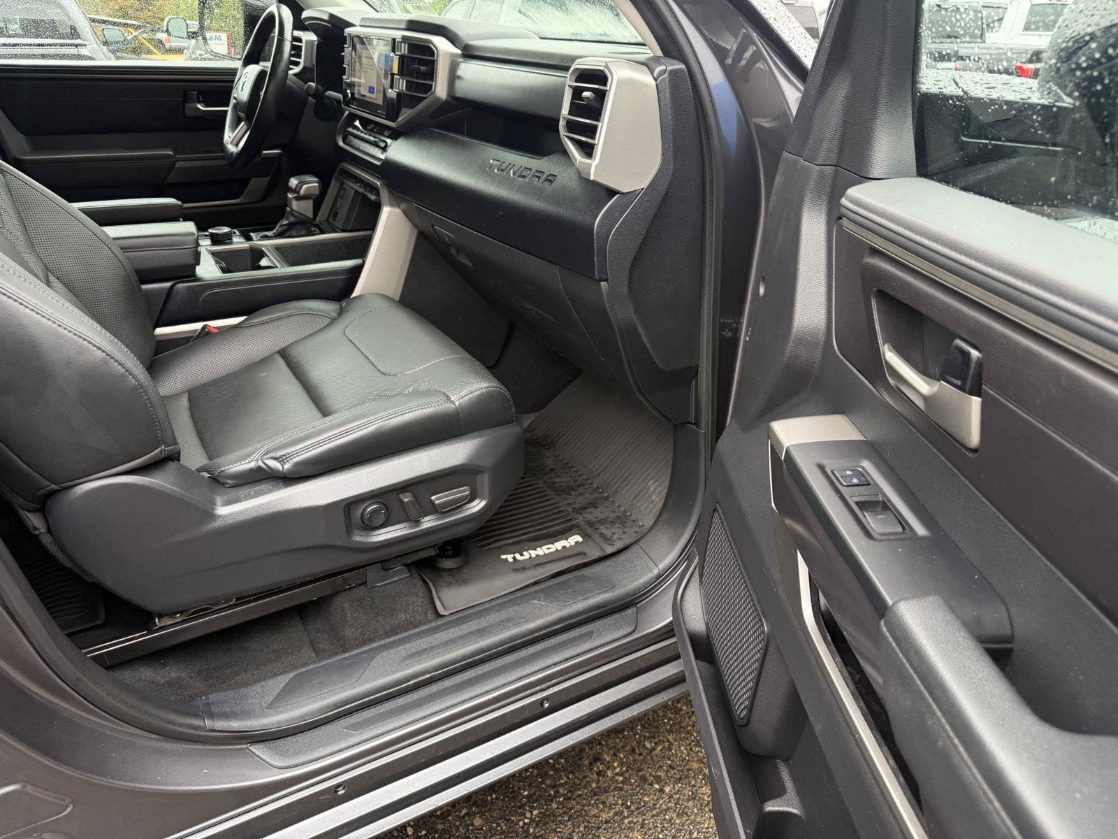 Used 2023 Toyota Tundra SR5 w/ SR5 Premium Package AWD/4WD image 18