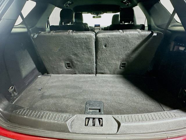 Used 2020 Ford Explorer ST w/ ST Street Pack image 27