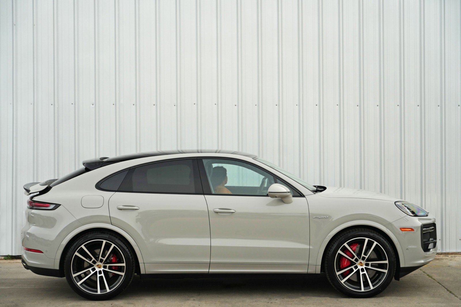 Used 2024 Porsche Cayenne Turbo image 69