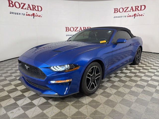 Used 2018 Ford Mustang Premium w/ Equipment Group 201A RWD image 4