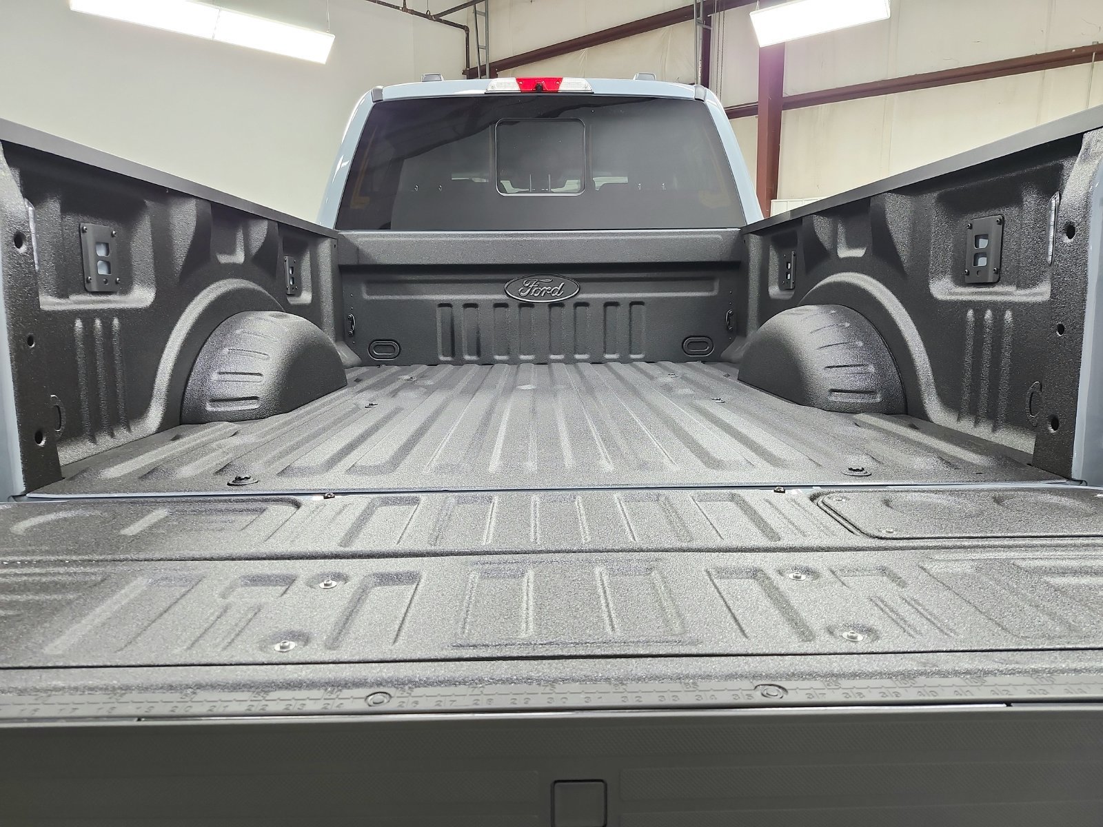 New 2027 Ford F250 Lariat w/ Black Appearance Package AWD/4WD image 46
