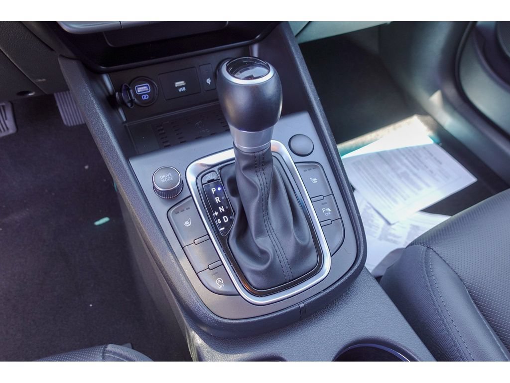 Used 2023 Hyundai Kona Limited FWD image 21