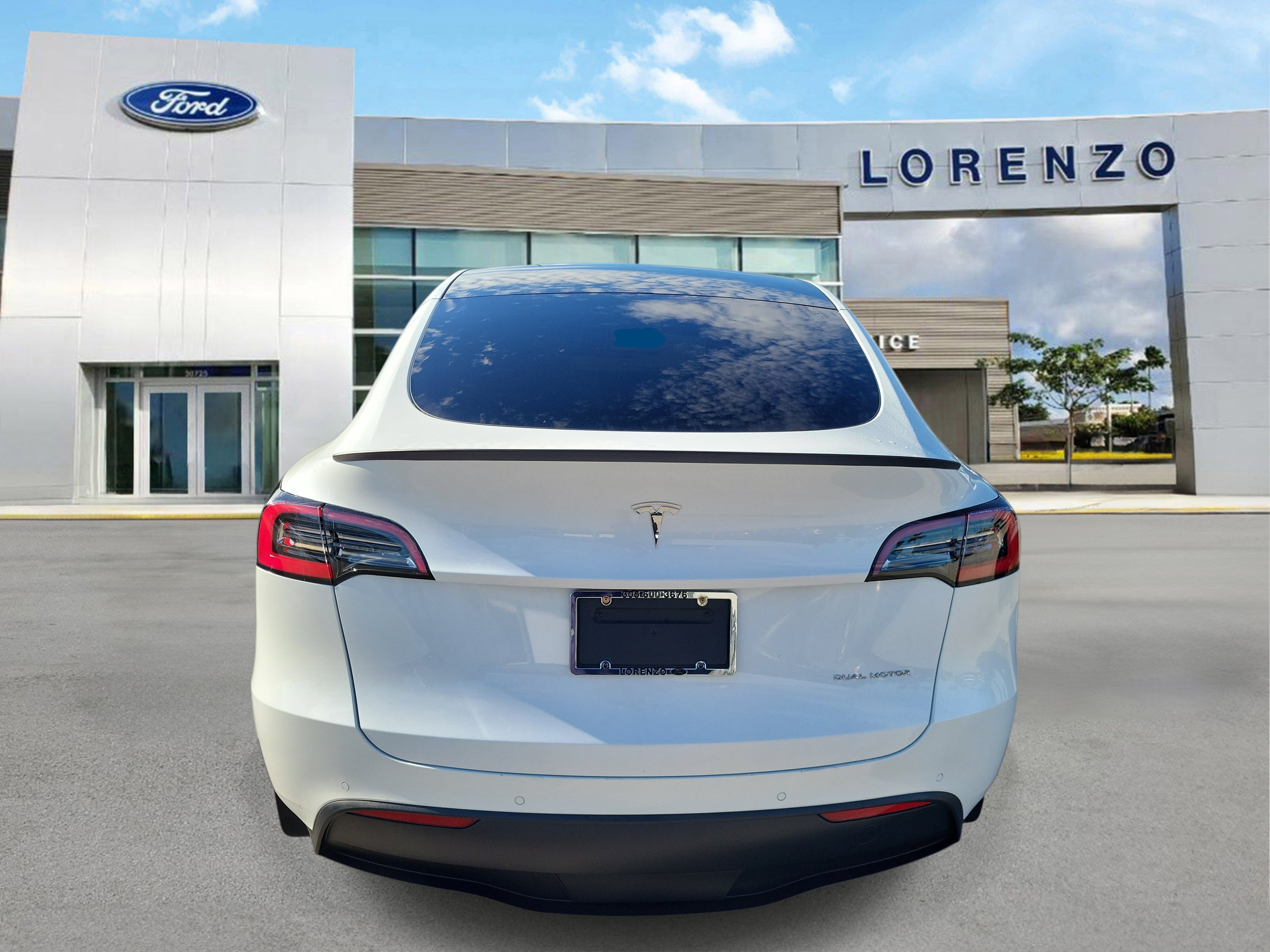 Used 2021 Tesla Model Y Long Range AWD/4WD image 5
