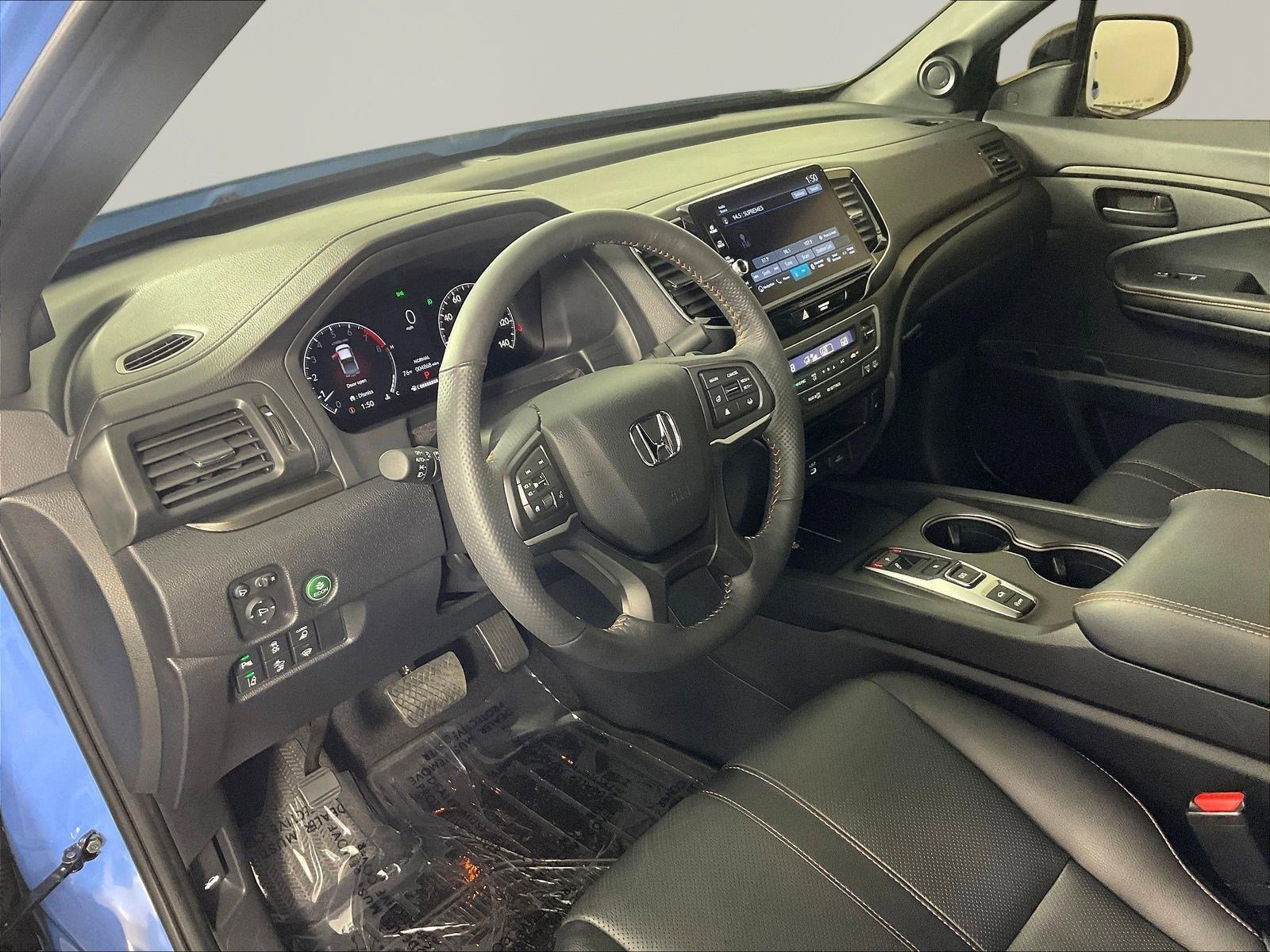 Used 2025 Honda Ridgeline TrailSport+ image 17