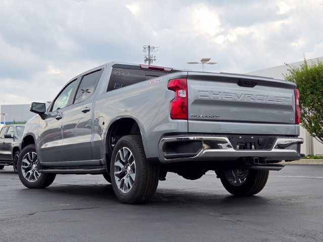 New 2026 Chevrolet Silverado 1500 LT w/ Convenience Package II AWD/4WD image 13