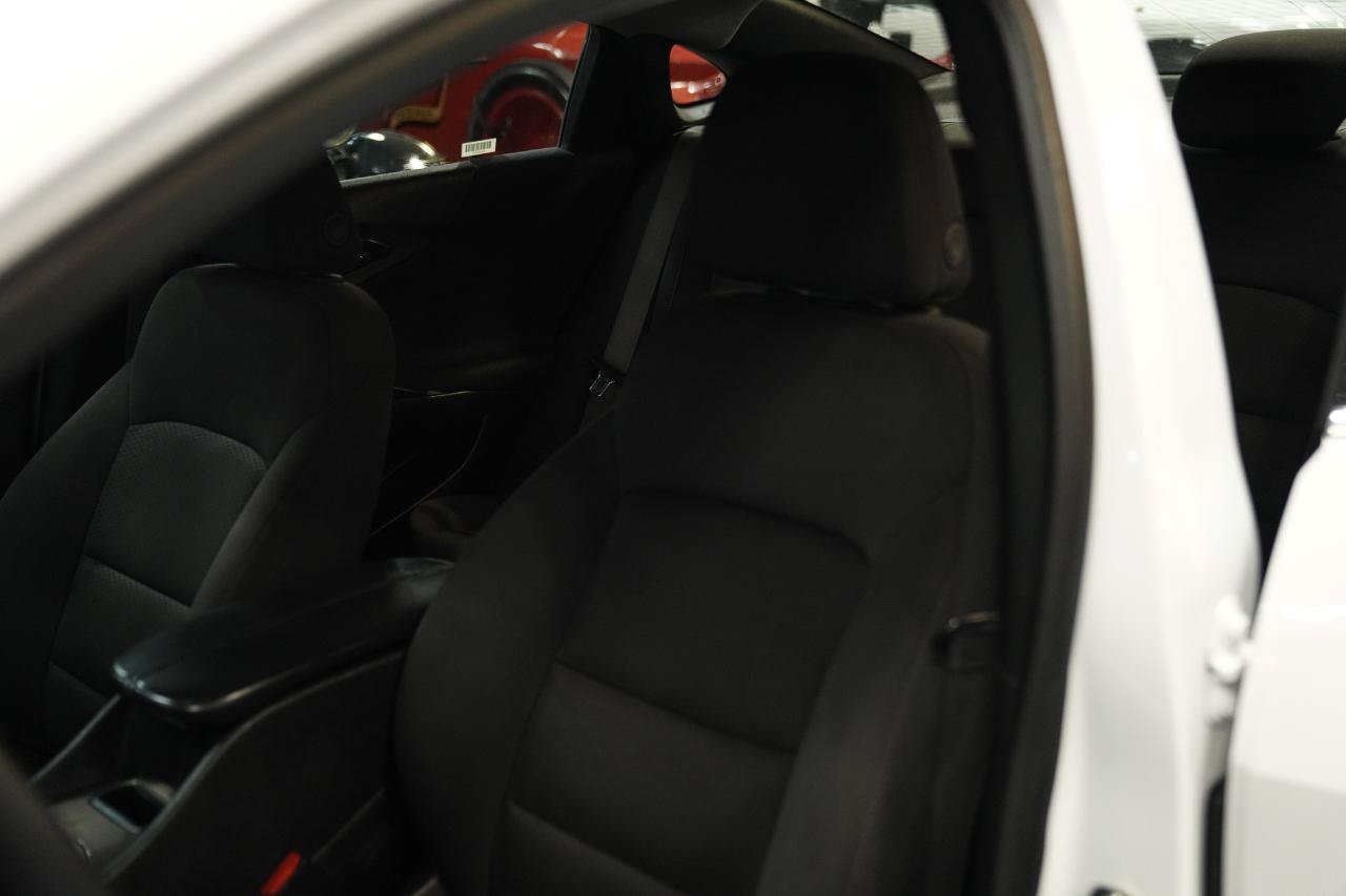 Used 2024 Chevrolet Malibu LT FWD image 22
