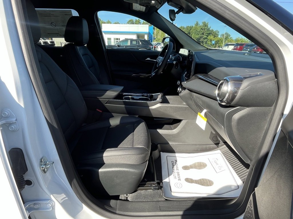 New 2026 Chevrolet Equinox LT w/ Convenience Package II image 20