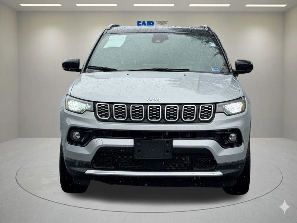 Certified 2025 Jeep Compass Limited AWD/4WD image 5