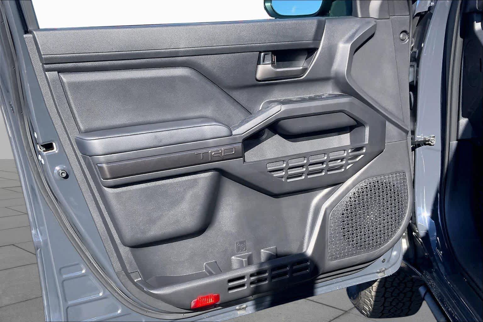 New 2026 Toyota Tacoma TRD Off-Road AWD/4WD image 10
