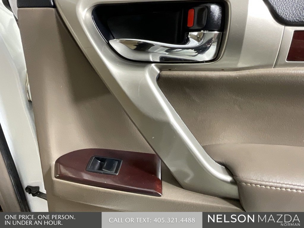Used 2014 Lexus GX 460 image 19
