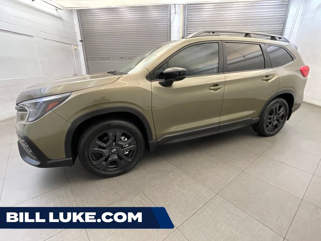 Used 2025 Subaru Ascent Bronze Edition w/ Onyx Package AWD/4WD image 1