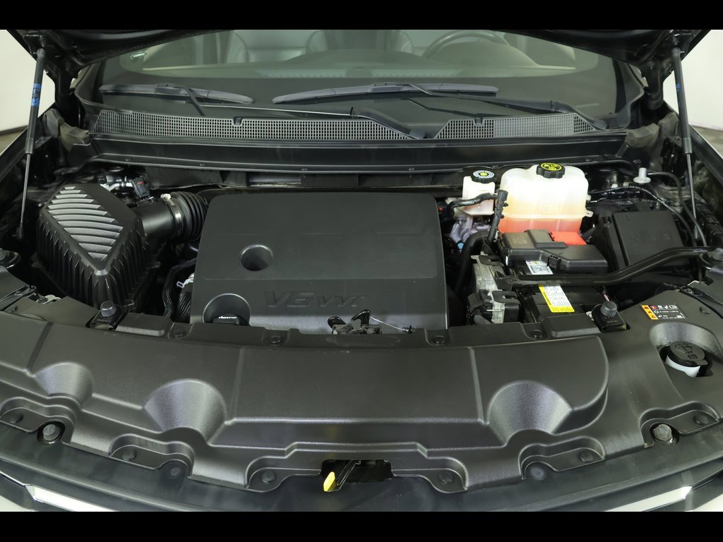 Used 2022 Chevrolet Traverse LT image 20