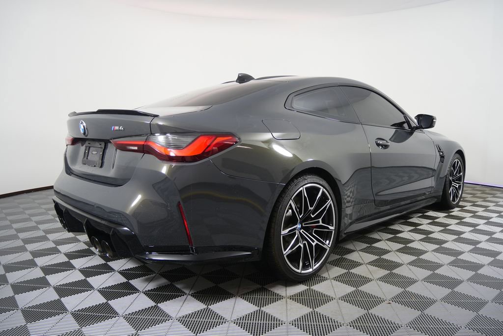 Used 2021 BMW M4 Coupe image 3
