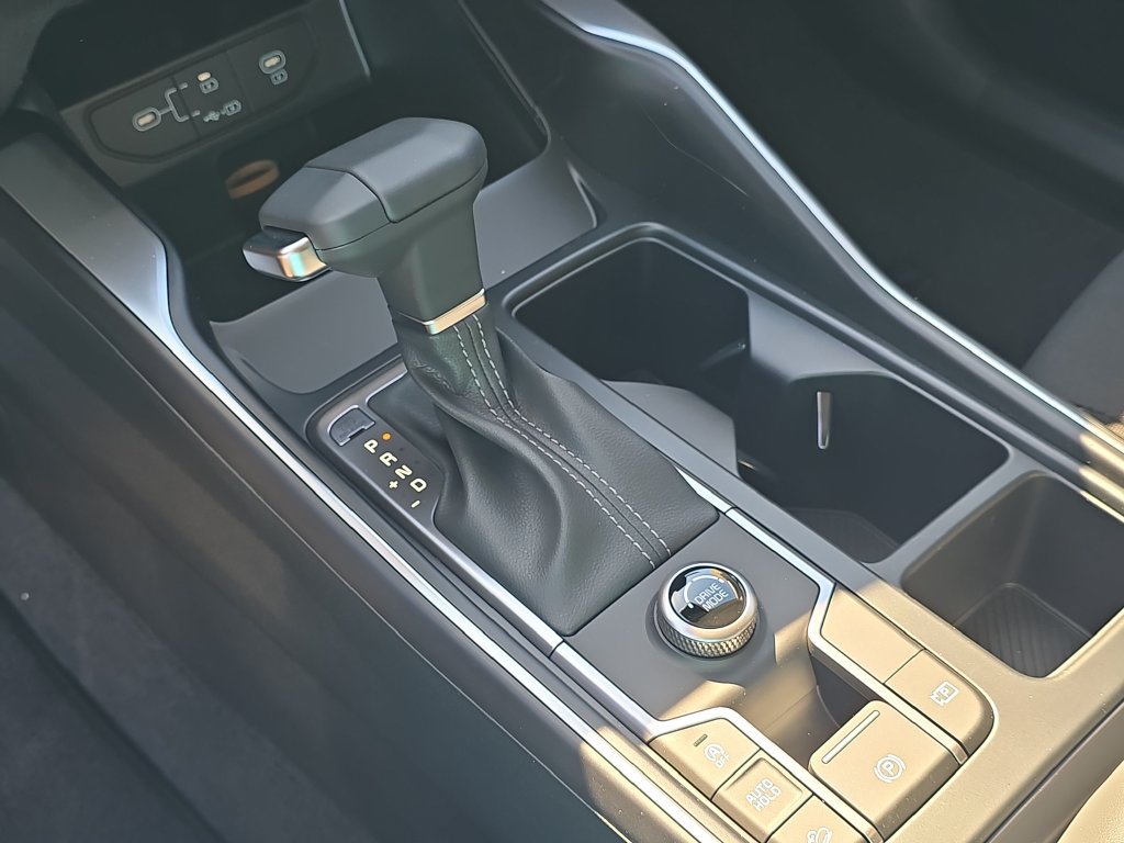 New 2026 Kia Sorento LX FWD image 27