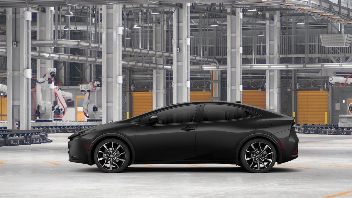 New 2026 Toyota Prius Plug-In Hybrid FWD image 4
