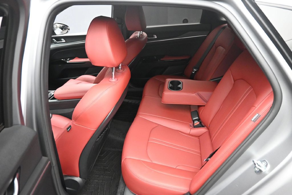 Used 2025 Kia K5 GT-Line w/ GT-Line Premium Package FWD image 12