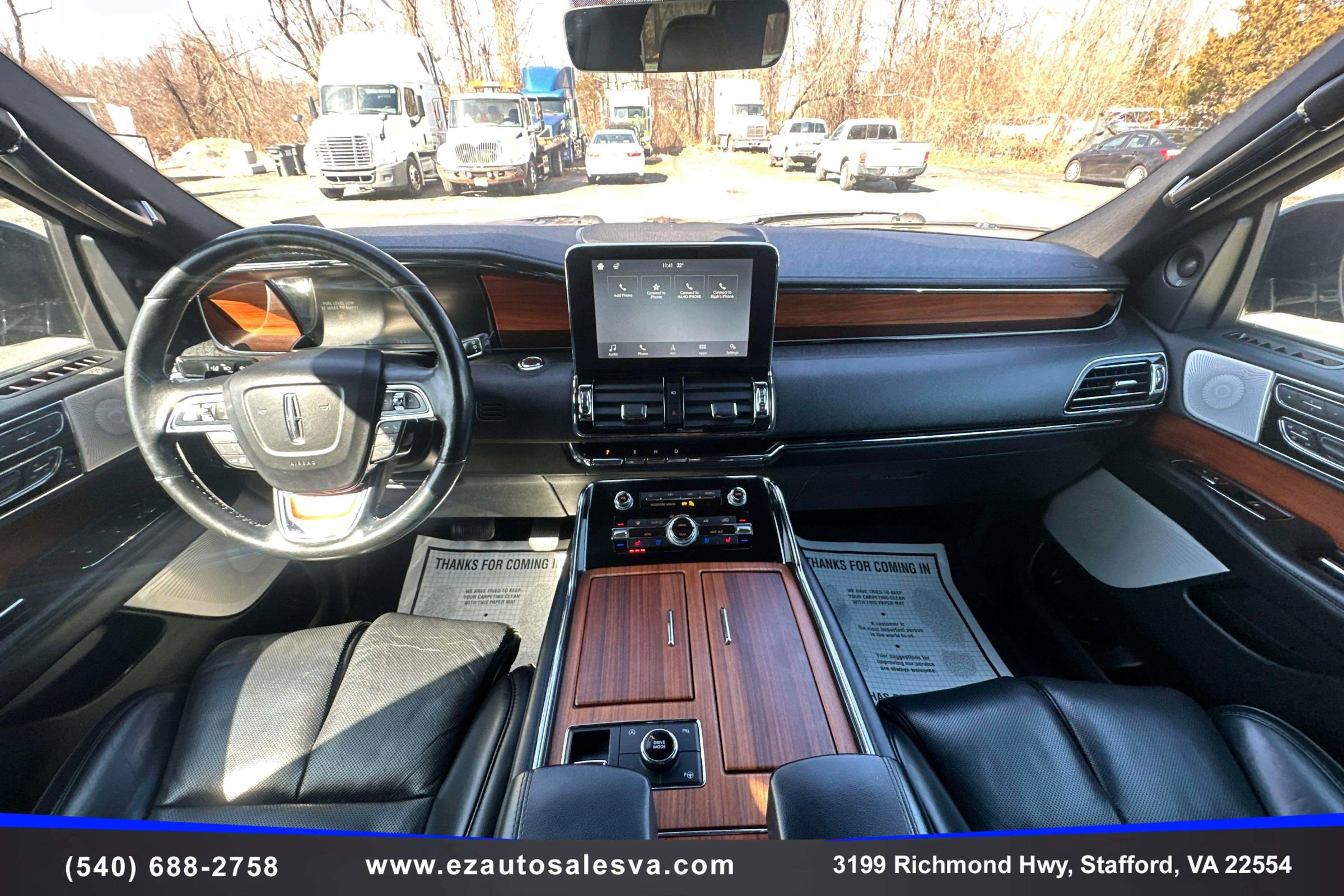 Used 2019 Lincoln Navigator Reserve AWD/4WD image 23