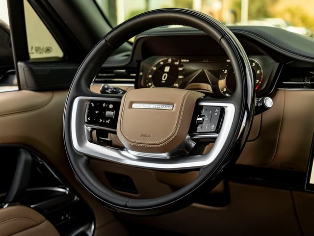 Certified 2024 Land Rover Range Rover Autobiography AWD/4WD image 19
