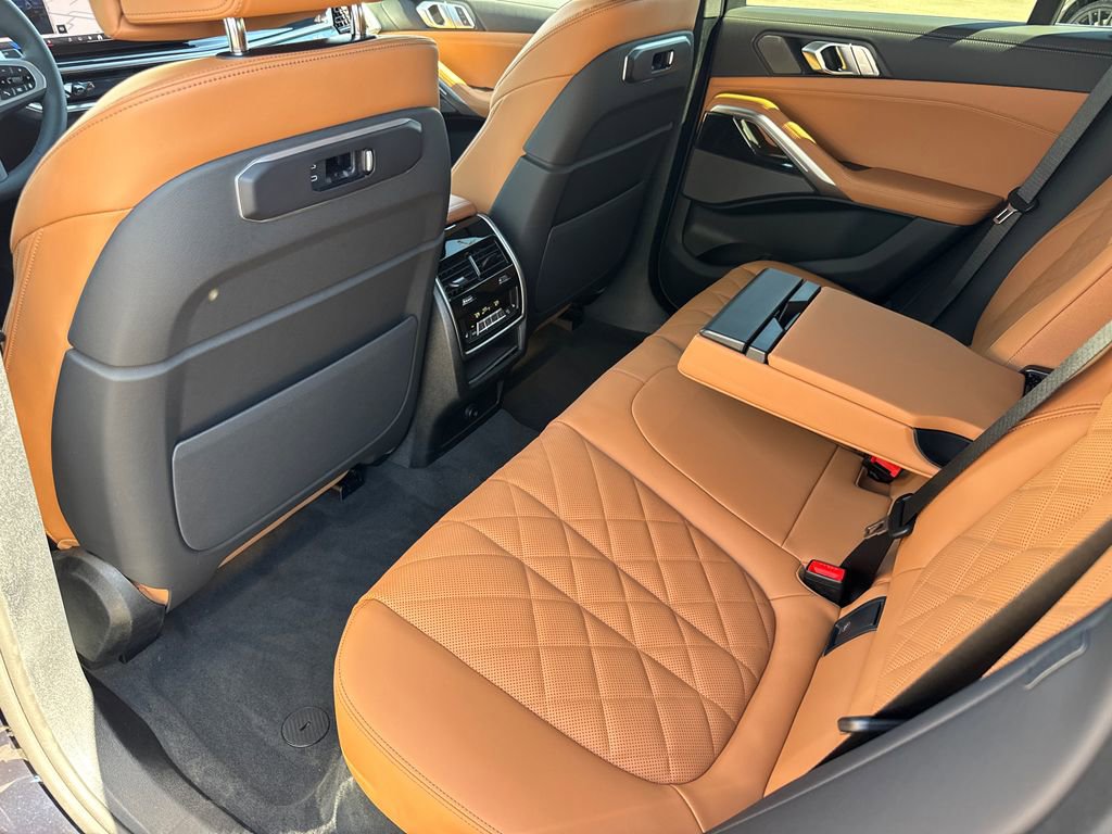 New 2026 BMW X6 xDrive40i w/ Climate Comfort Package AWD/4WD image 19