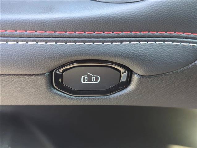 New 2026 Dodge Charger R/T w/ Driver Convenience Group AWD/4WD image 19