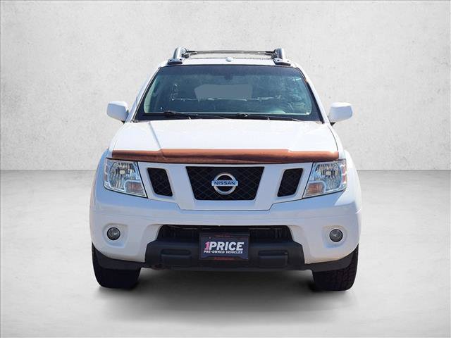 Used 2011 Nissan Frontier PRO-4X w/ Pro-4x Luxury Pkg AWD/4WD image 2
