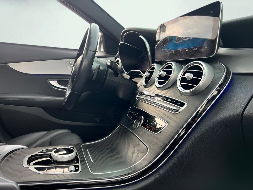 Used 2020 Mercedes-Benz C 300 Sedan image 33