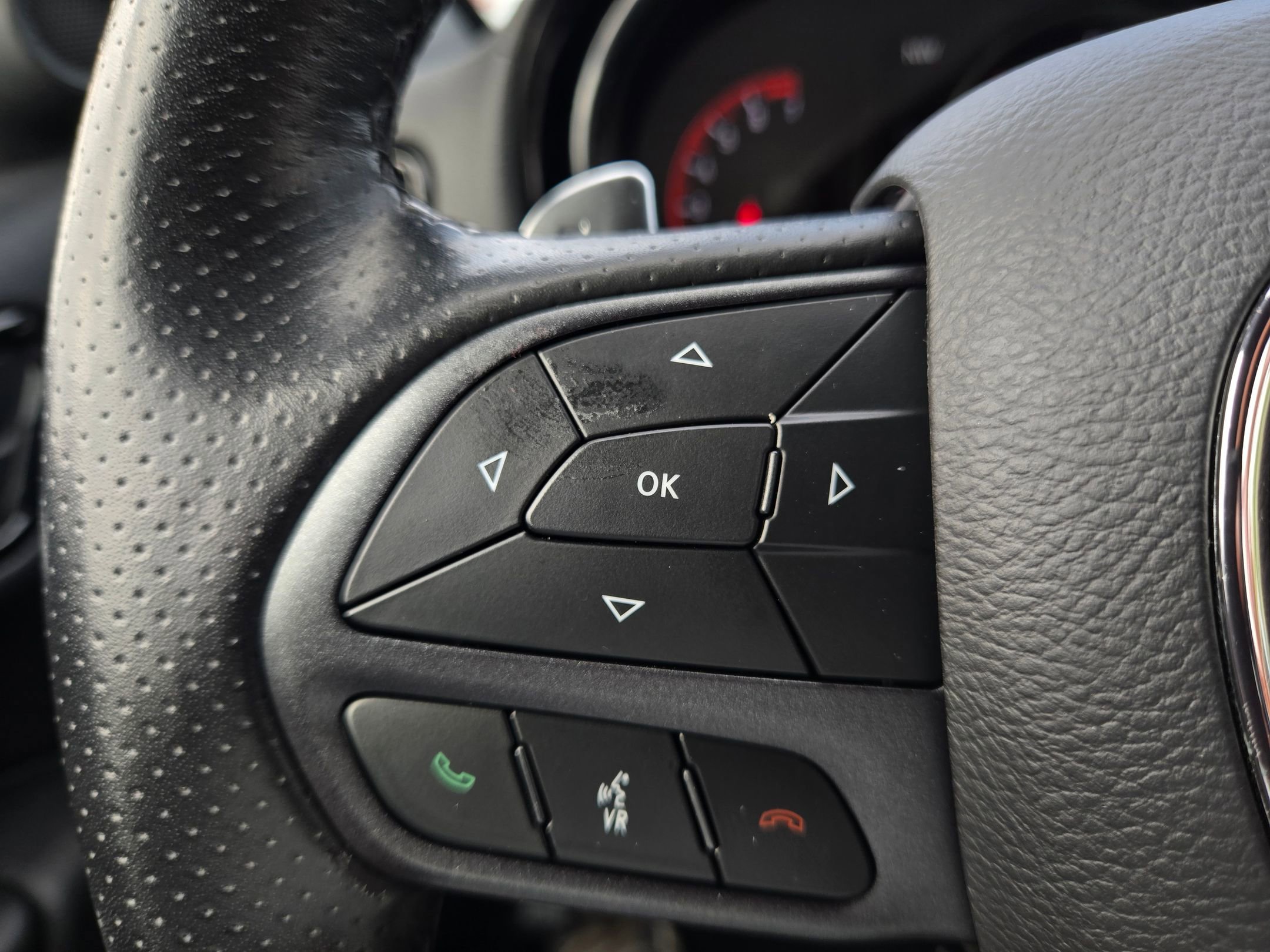 Used 2023 Dodge Durango GT image 24