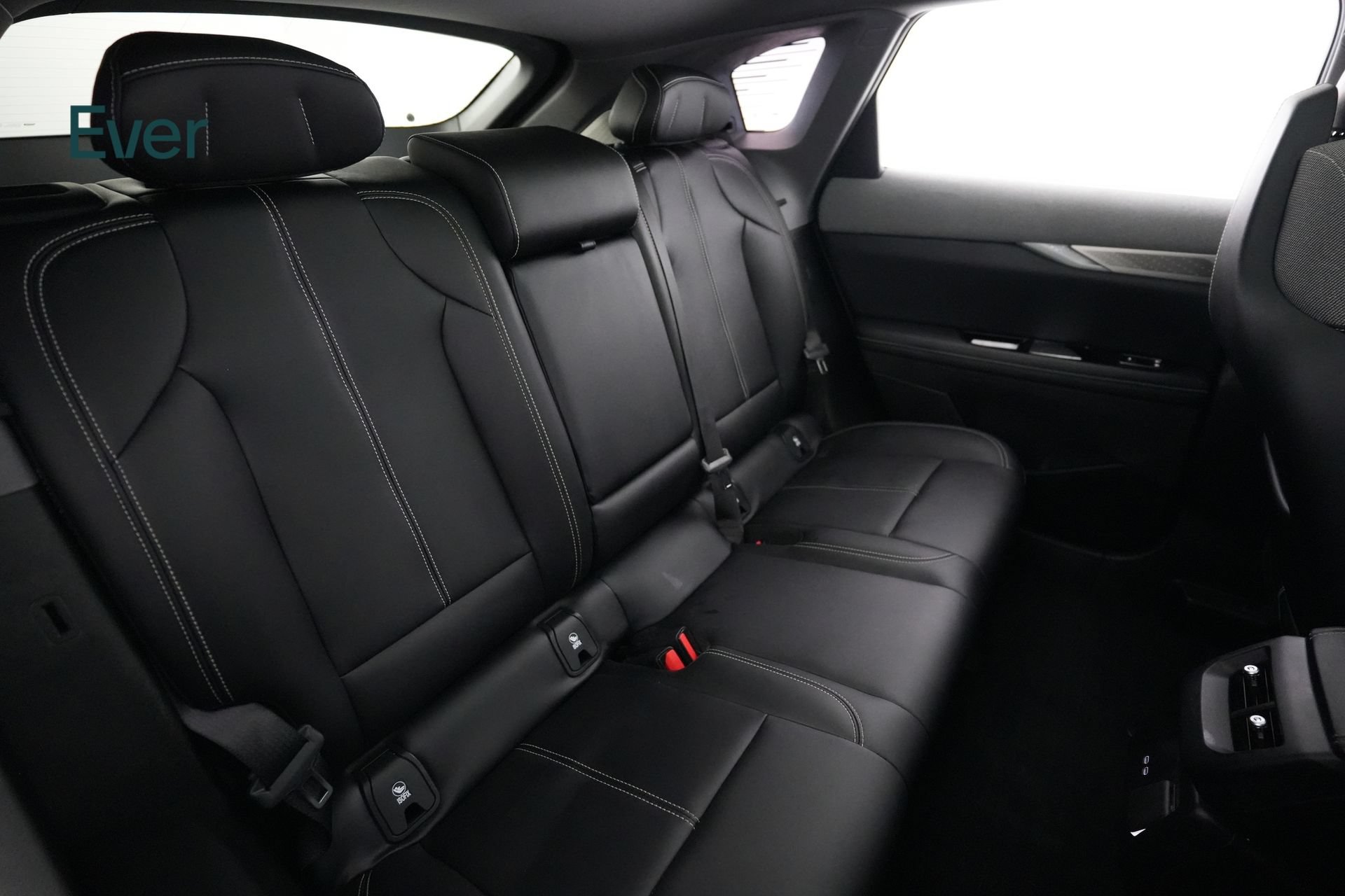 Used 2026 Cadillac Optiq Sport 1 w/ LPO, Floor Liner Package RWD image 5