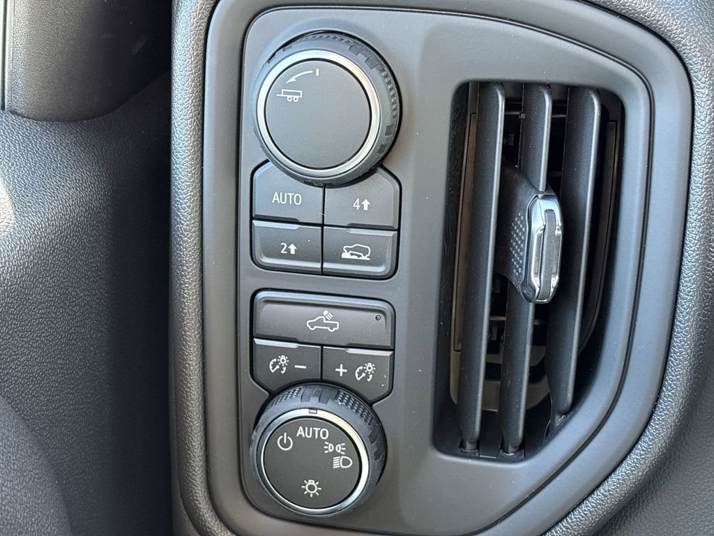 New 2026 Chevrolet Silverado 1500 W/T w/ Trailering Package AWD/4WD image 35