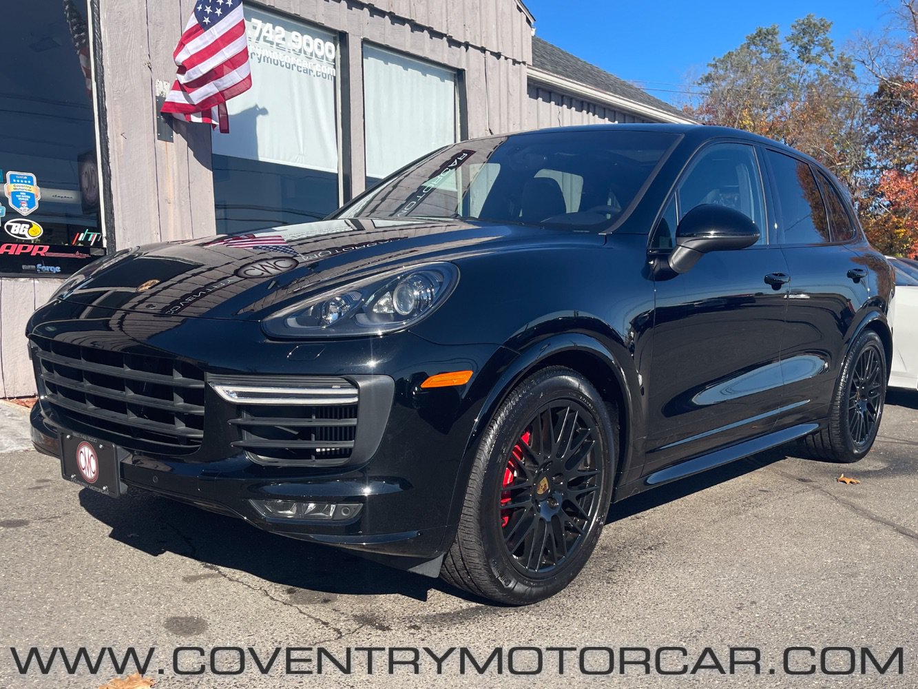 Used 2016 Porsche Cayenne GTS AWD/4WD image 2