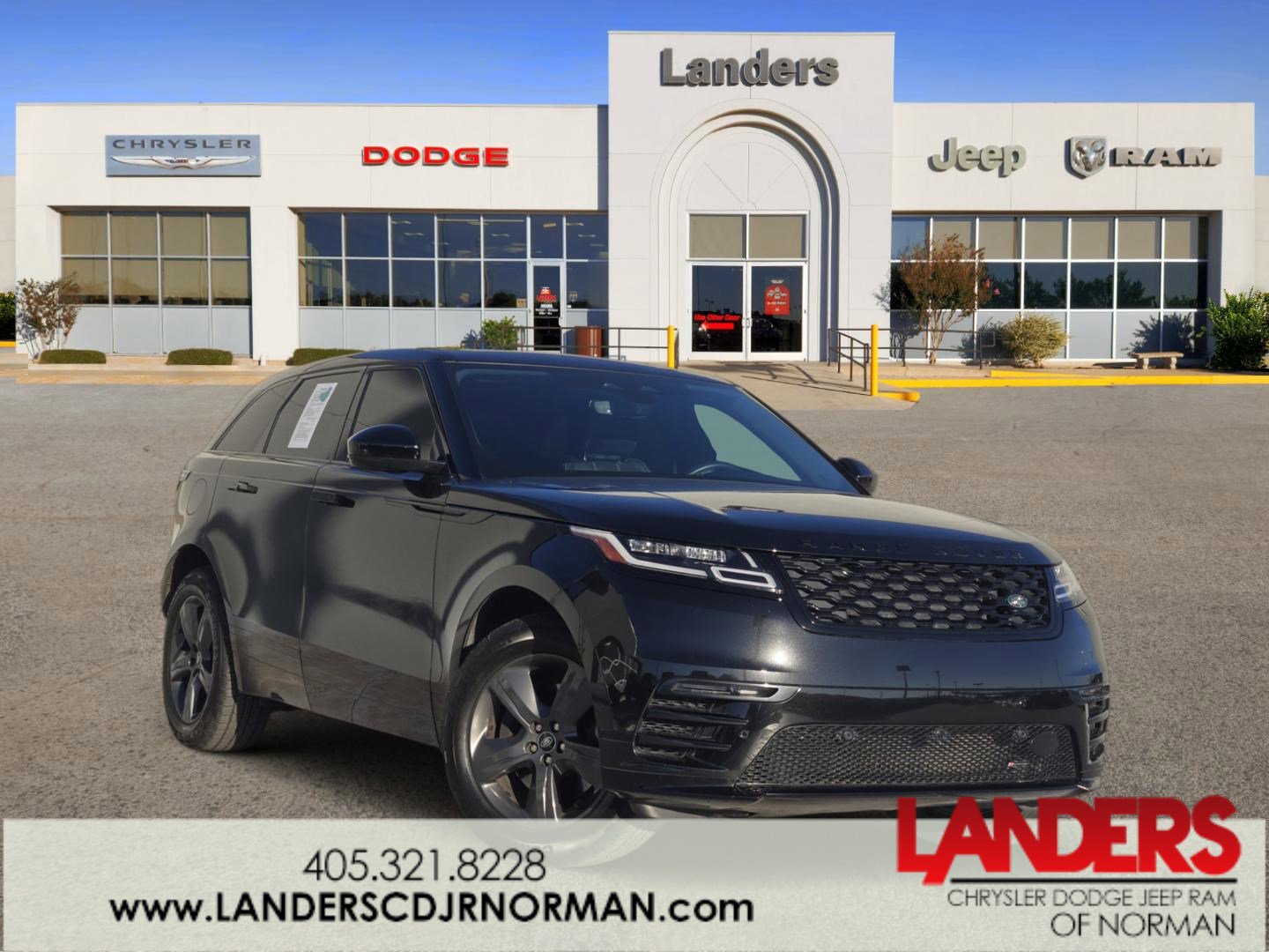 Used 2023 Land Rover Range Rover Velar R-Dynamic S image 1
