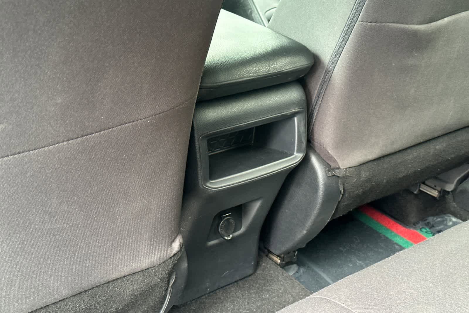 Used 2019 Toyota RAV4 LE w/ Carpet Mat Package FWD image 14