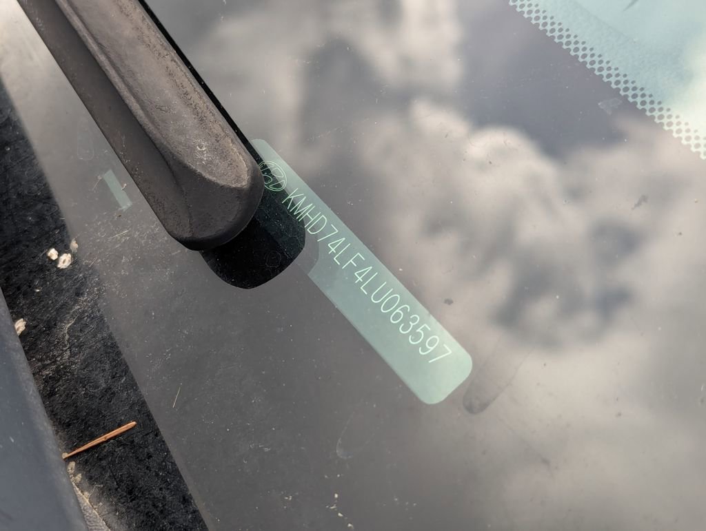 Used 2020 Hyundai Elantra SE FWD image 11