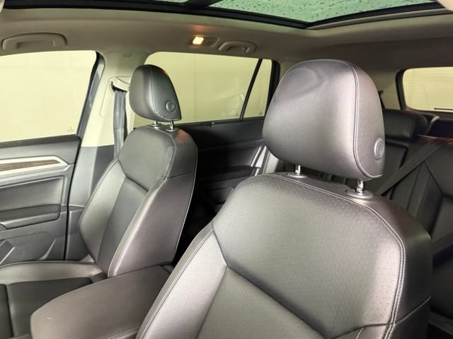 Used 2018 Volkswagen Atlas SEL AWD/4WD image 15