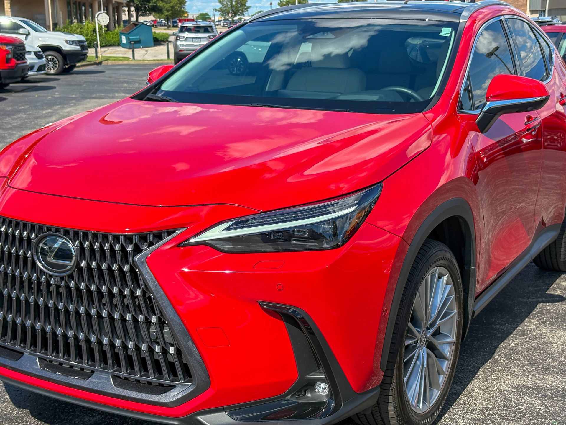 Used 2025 Lexus NX 350h AWD w/ Accessory Package (2T) image 8