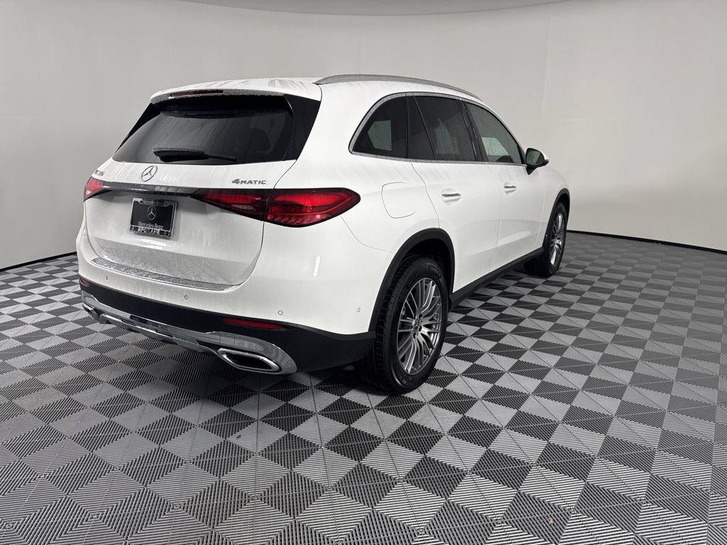 Certified 2026 Mercedes-Benz GLC 300 4MATIC image 5