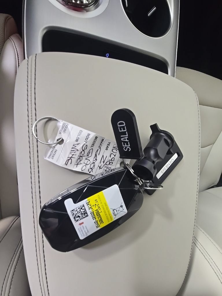 New 2027 Genesis GV70 2.5T Select AWD/4WD image 26