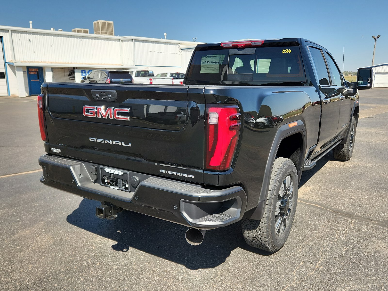 New 2026 GMC Sierra 2500 Denali w/ Max Trailering Package image 4