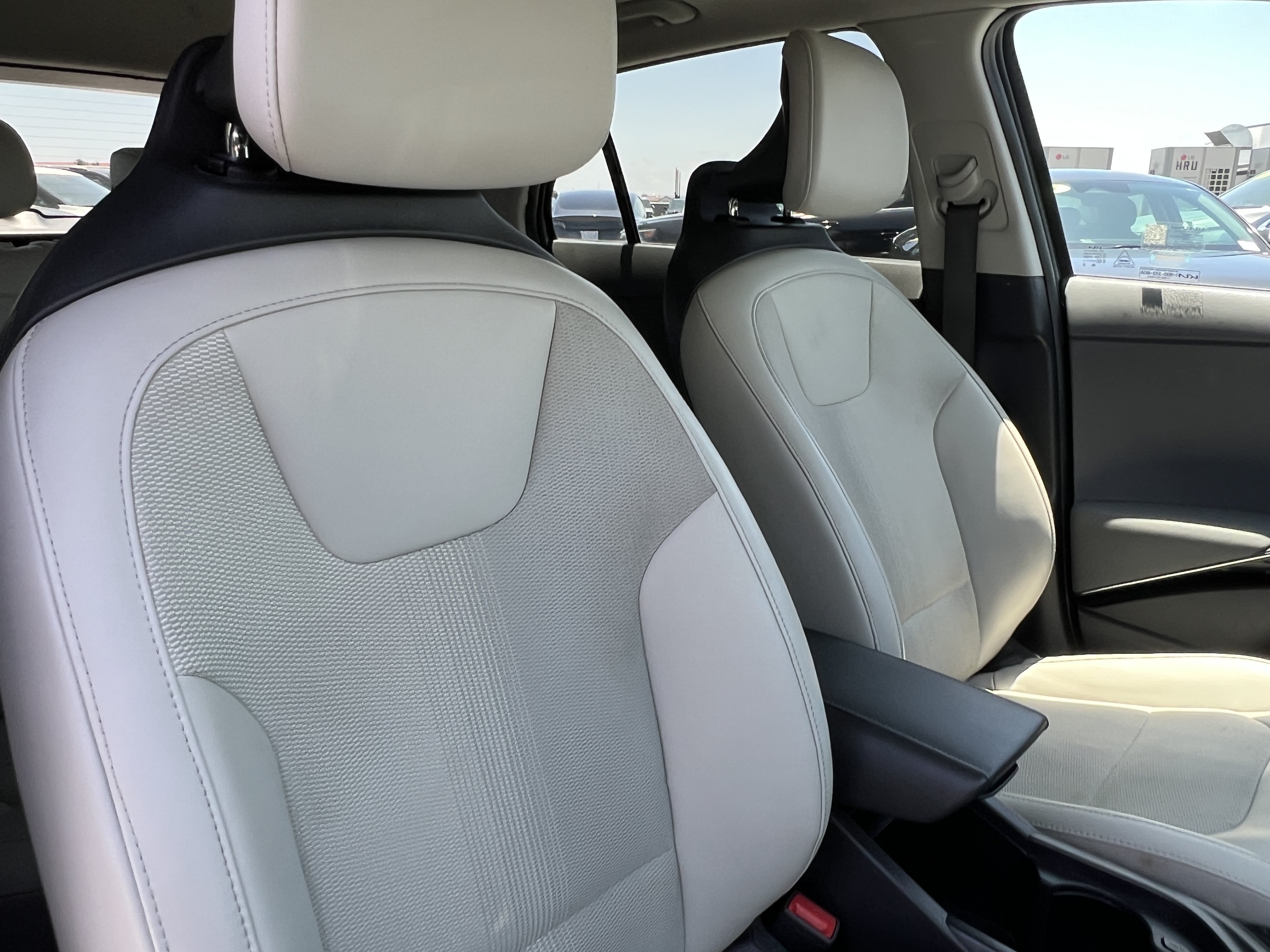 Certified 2023 Kia Niro EX Touring FWD image 16