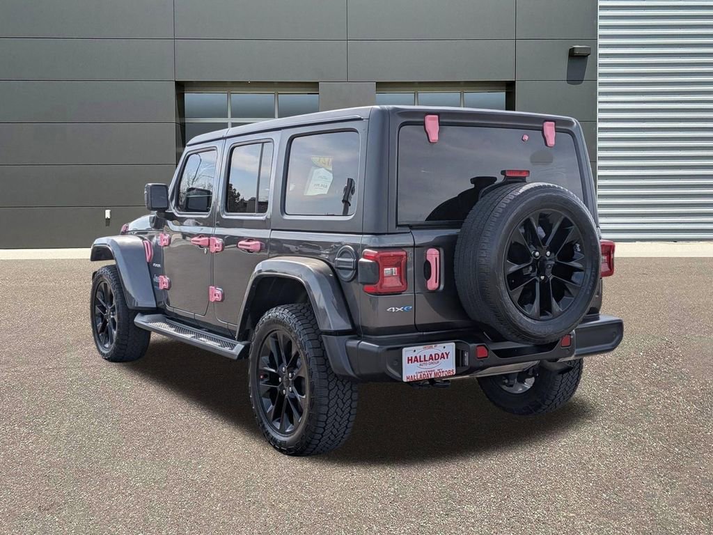 Used 2021 Jeep Wrangler Unlimited Sahara w/ Cold Weather Group image 8
