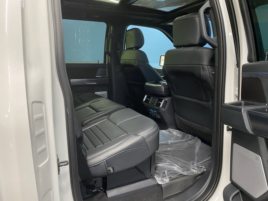 New 2025 Ford F150 Platinum w/ Equipment Group 702A High image 38