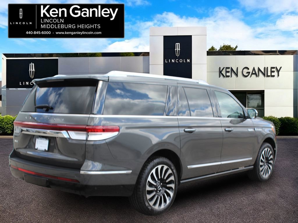 Used 2022 Lincoln Navigator L Black Label AWD/4WD image 7