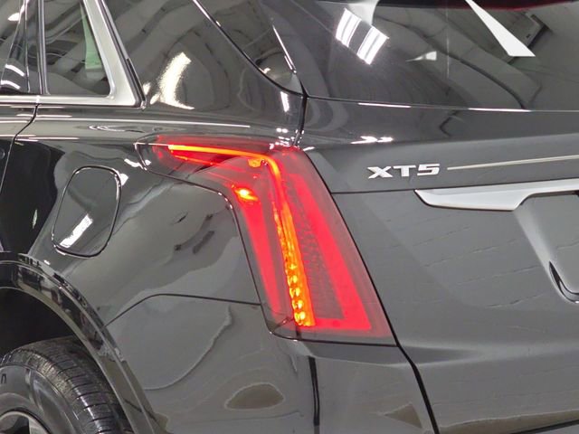 Used 2020 Cadillac XT5 Luxury FWD image 30