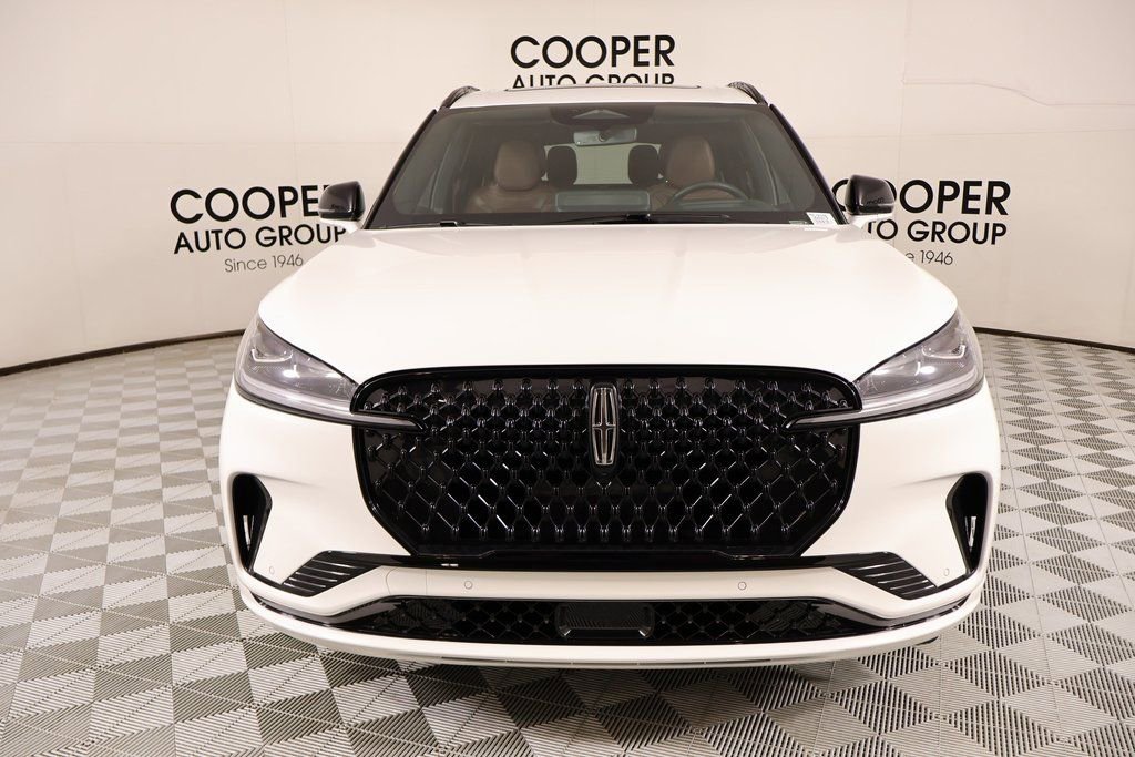 New 2026 Lincoln Aviator Reserve w/ Luxury Package image 9