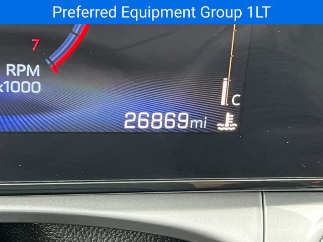 Used 2024 Chevrolet Trax LT w/ LT Convenience Package image 8