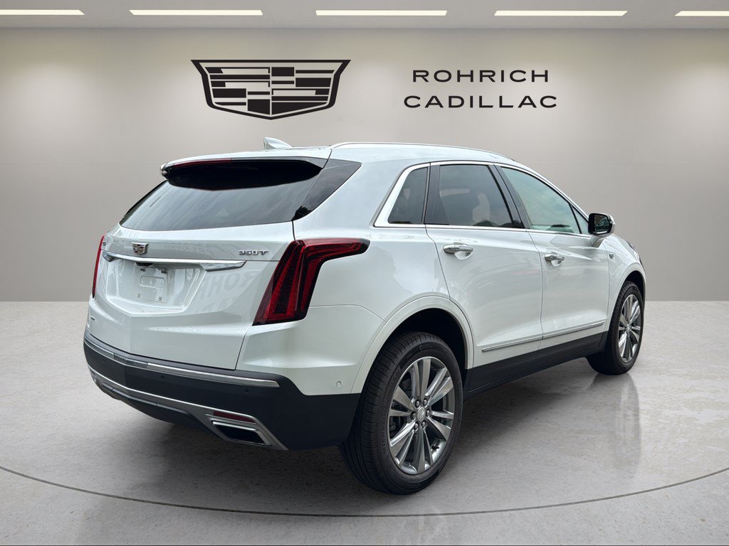 Certified 2024 Cadillac XT5 Premium Luxury w/ Technology Package AWD/4WD image 9