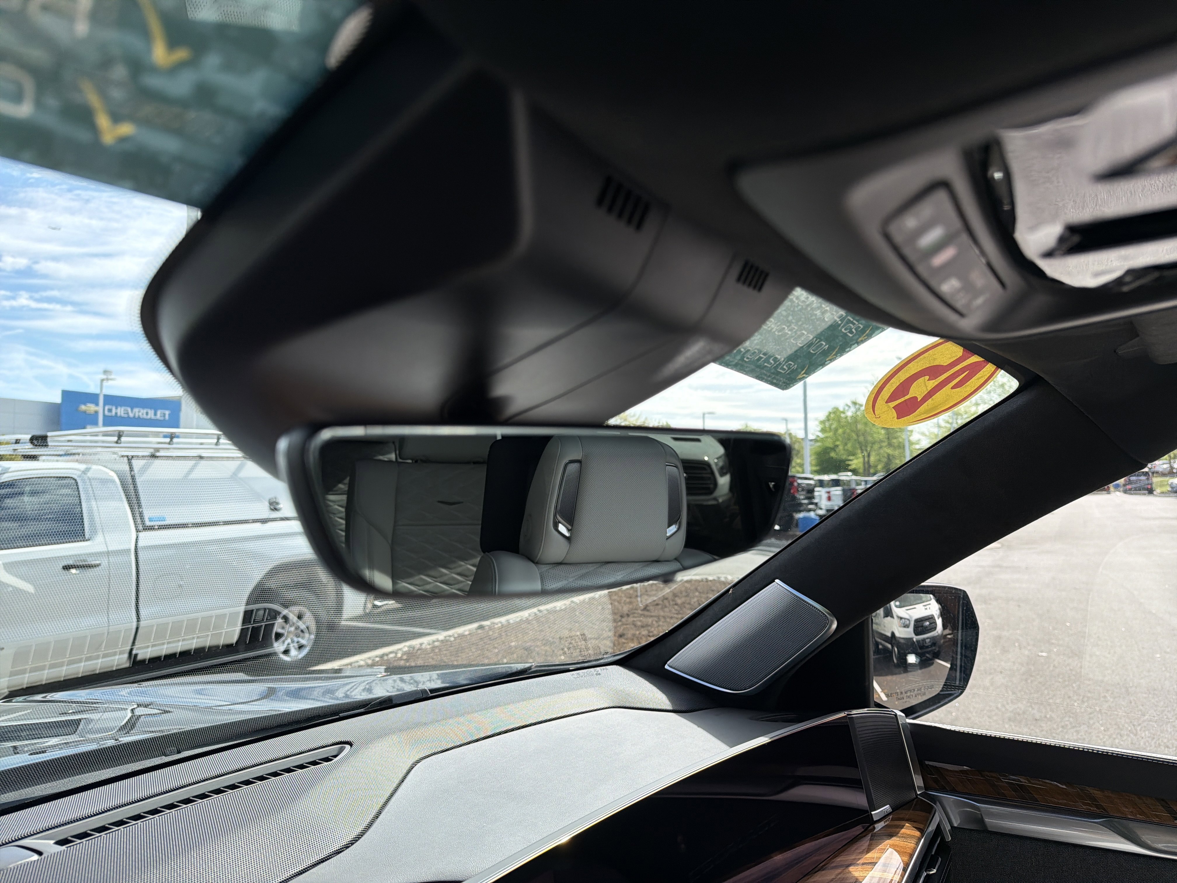 Used 2025 Cadillac Escalade Premium Luxury Platinum image 27