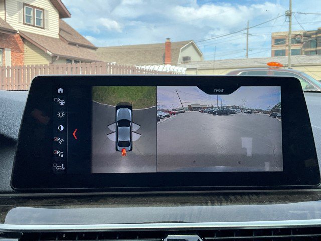 Used 2017 BMW 540i xDrive image 24